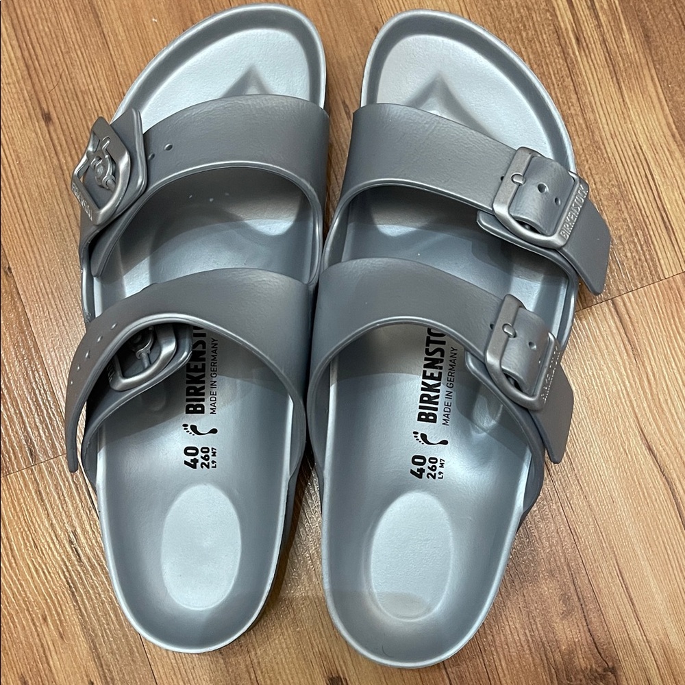 Birkenstock Gray Women's Slippers - Picture 2 of 3